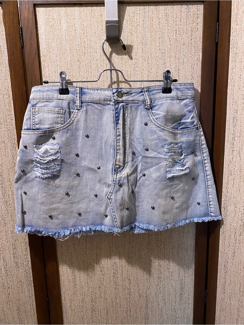 Forever 21 Light Blue Distressed Studded Denim Mini Skirt